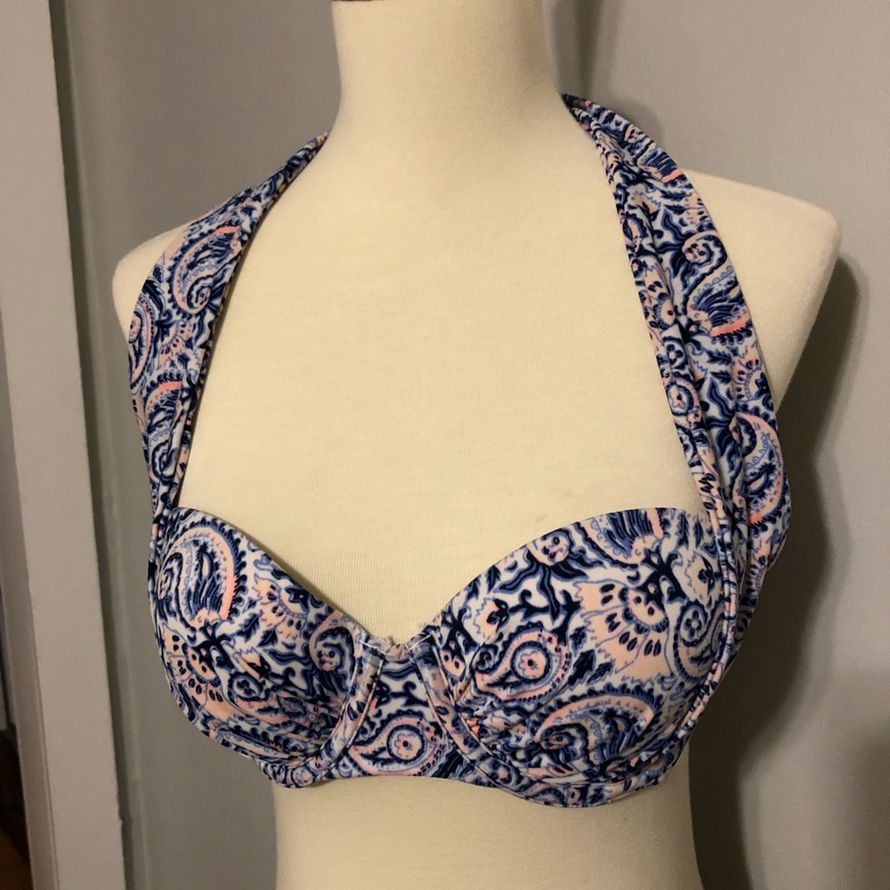 Victoria’s Secret underwire bikini top size 34B